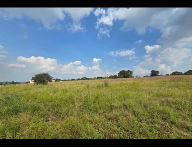 LAND FOR SALE IN WALKERVILLE CENTRAL